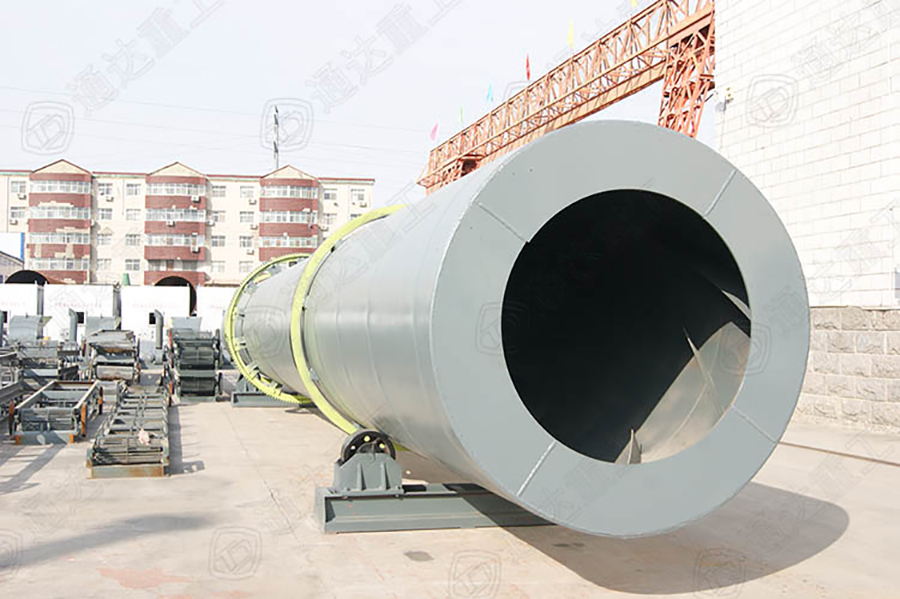 轉(zhuǎn)筒式雞糞烘干機(jī)的調(diào)校與安裝的七個(gè)要點(diǎn)